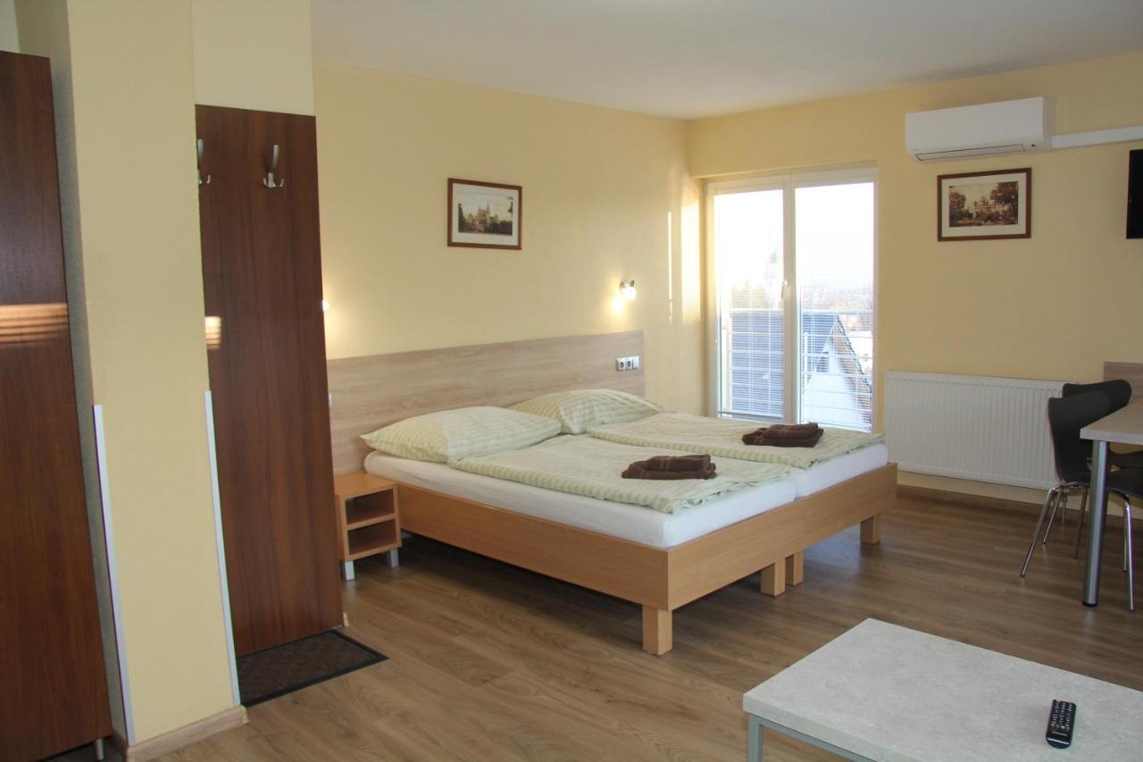 Apartmany Hujer Бойнице Екстериор снимка