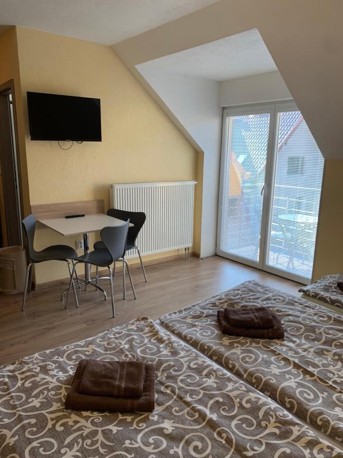 Apartmany Hujer Бойнице Екстериор снимка