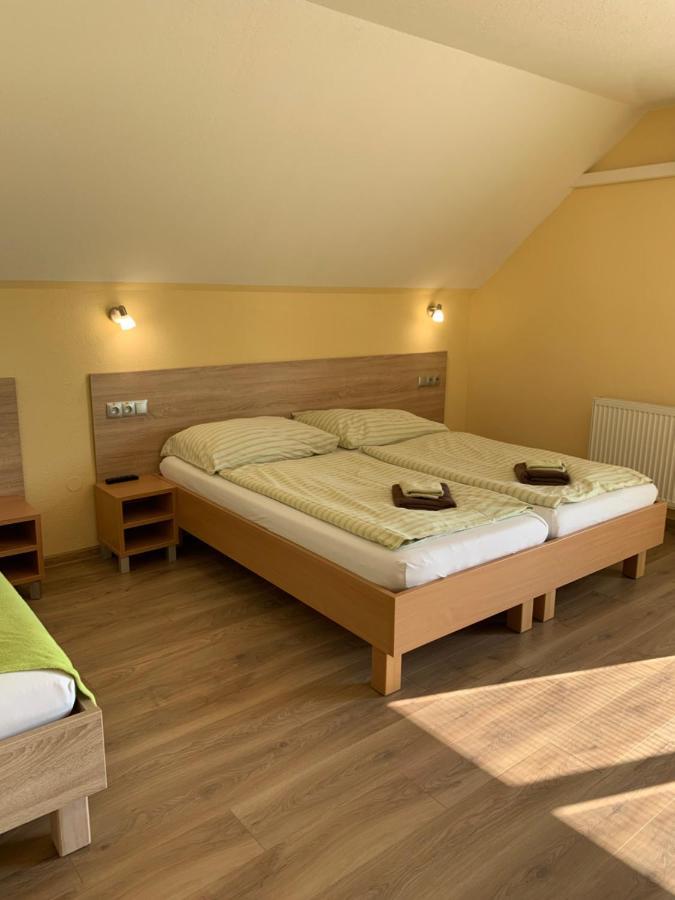 Apartmany Hujer Бойнице Екстериор снимка