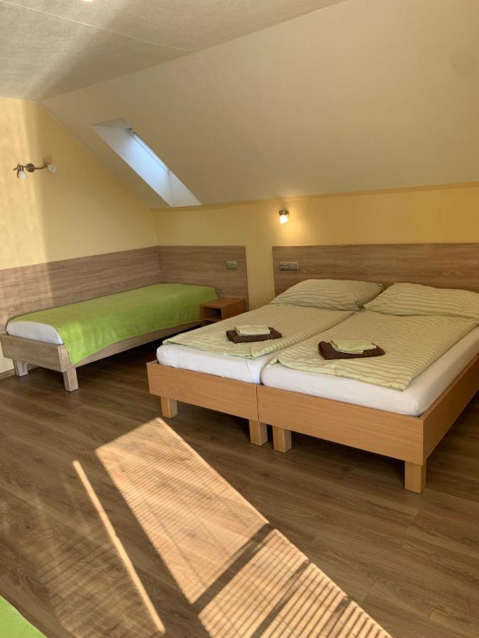 Apartmany Hujer Бойнице Екстериор снимка